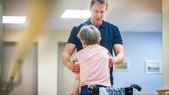 Krankengymnastik auf neurophysiologischer Grundlage (KG-ZNS / Bobath)